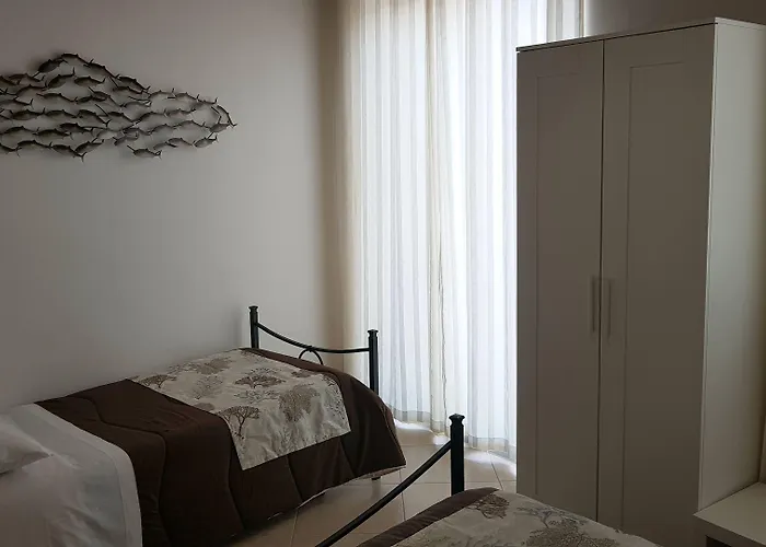 Palermit'amo Bed and Breakfast 4*
